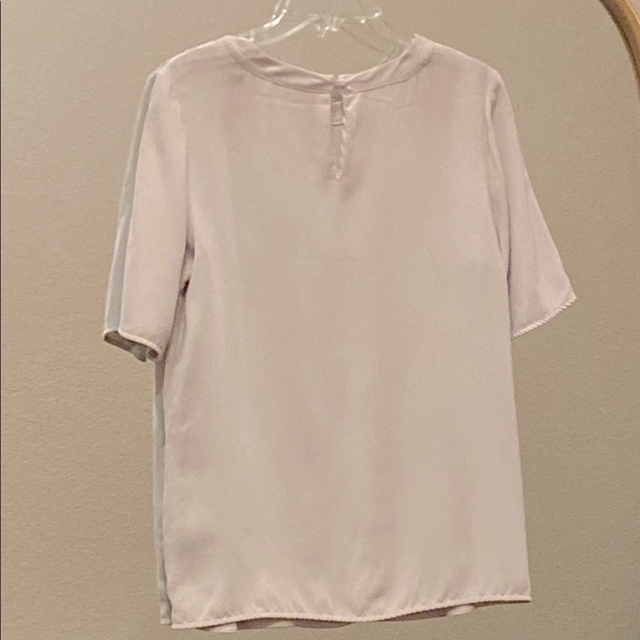 August 1 Eight Cream Blouse with Mandarin Collar and Pleated Style Size M - Picture 4 of 8